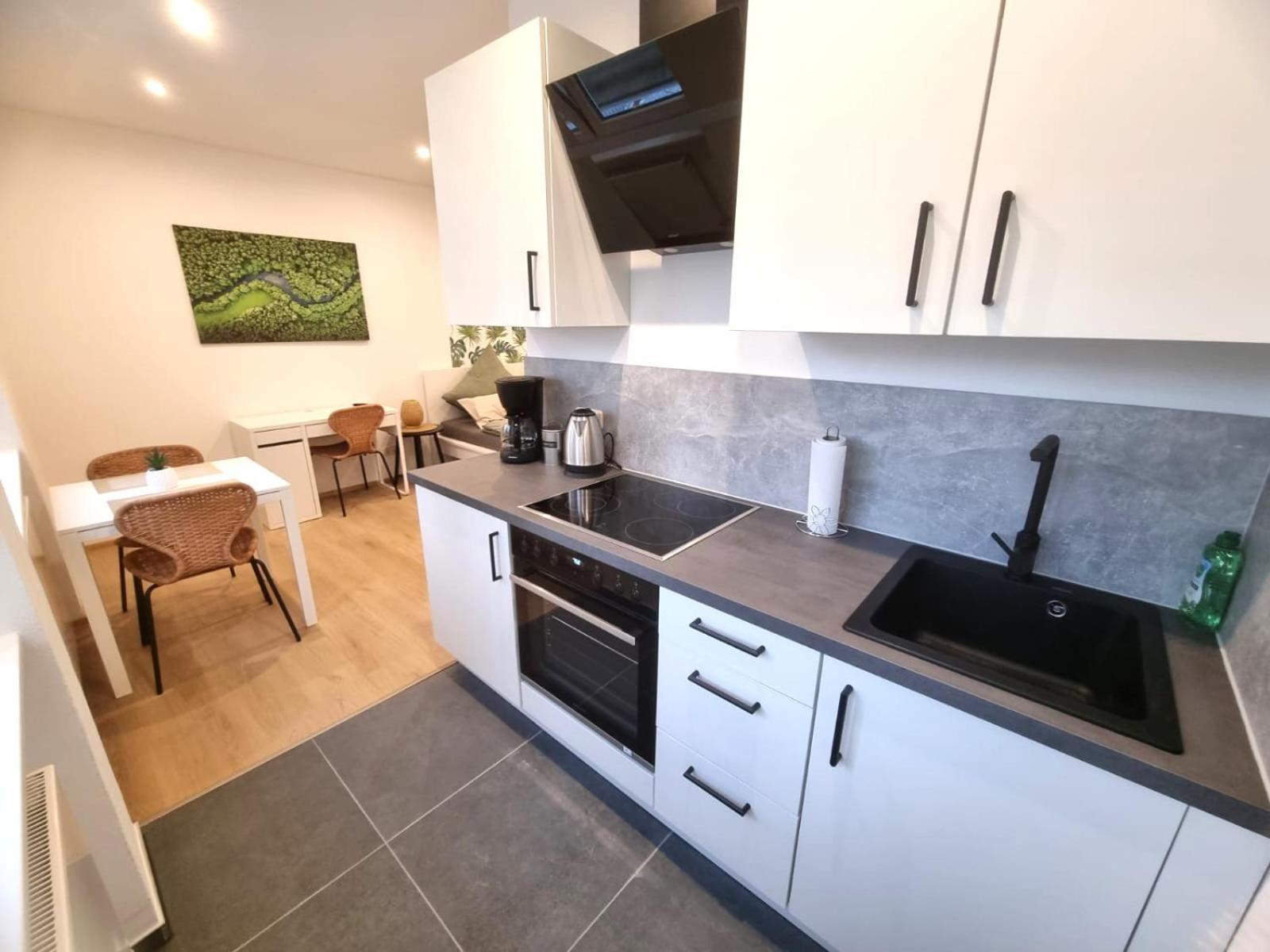 Wohnung Inn - Im Zentrum, Kueche, Parkplatz, Ruhig Gelegen พัสเซา ภายนอก รูปภาพ